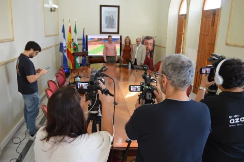 Image for the story: San Juan del Puerto presents a study of the depth of the Tinto estuary for a Columbian river circuit