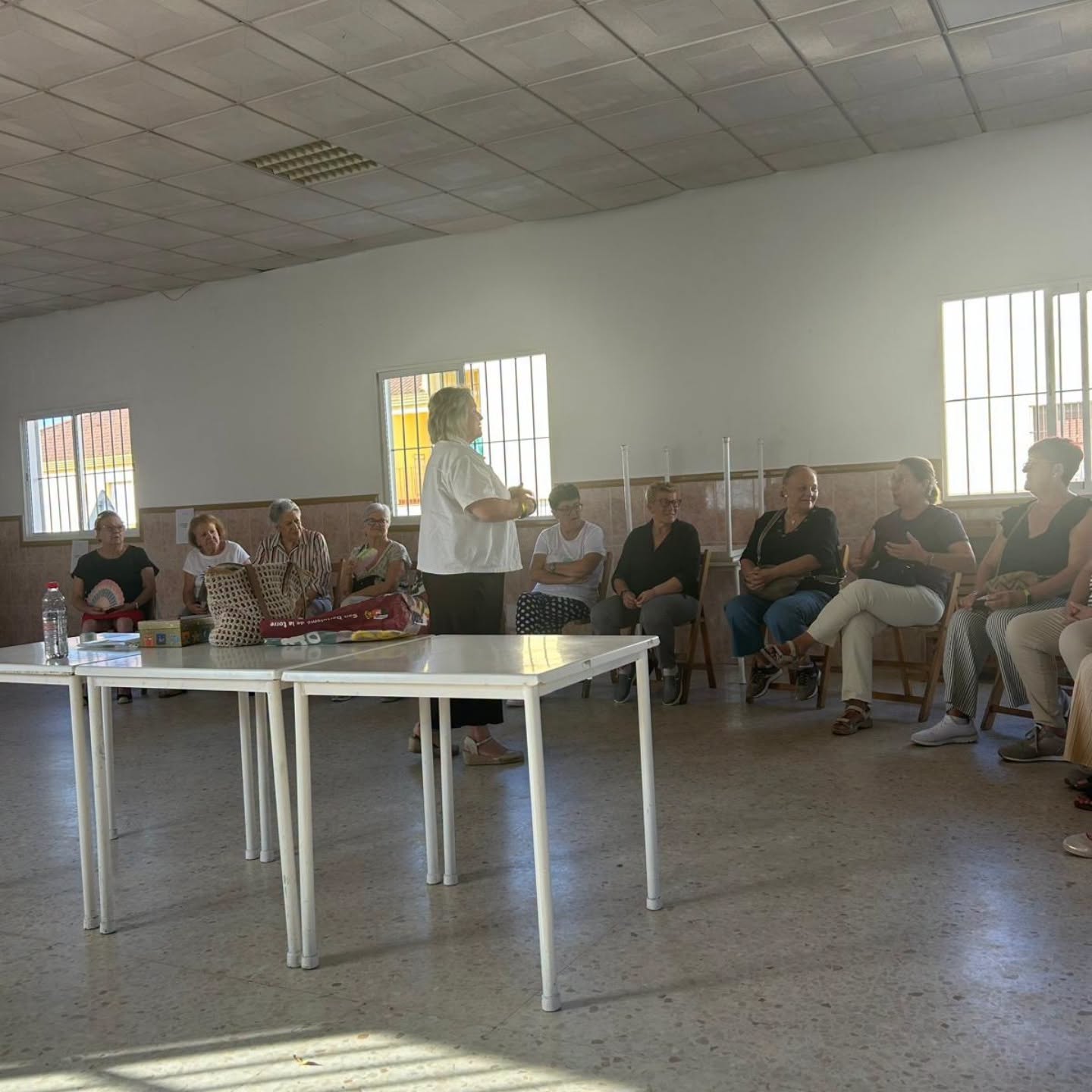 Imagen de la noticia: Alosno acoge un taller sobre prejuicios y etiquetas sociales