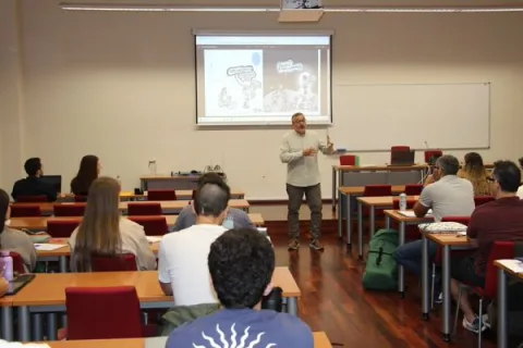 Imagen de la noticia: La Biblioteca Humana de la UNIA llega el jueves 22 a la Feria del Libro de Huelva