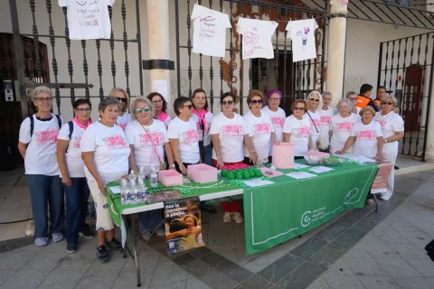 Imagen de la noticia: Moguer celebra diez años de su Marcha Rosa contra el cáncer de mama