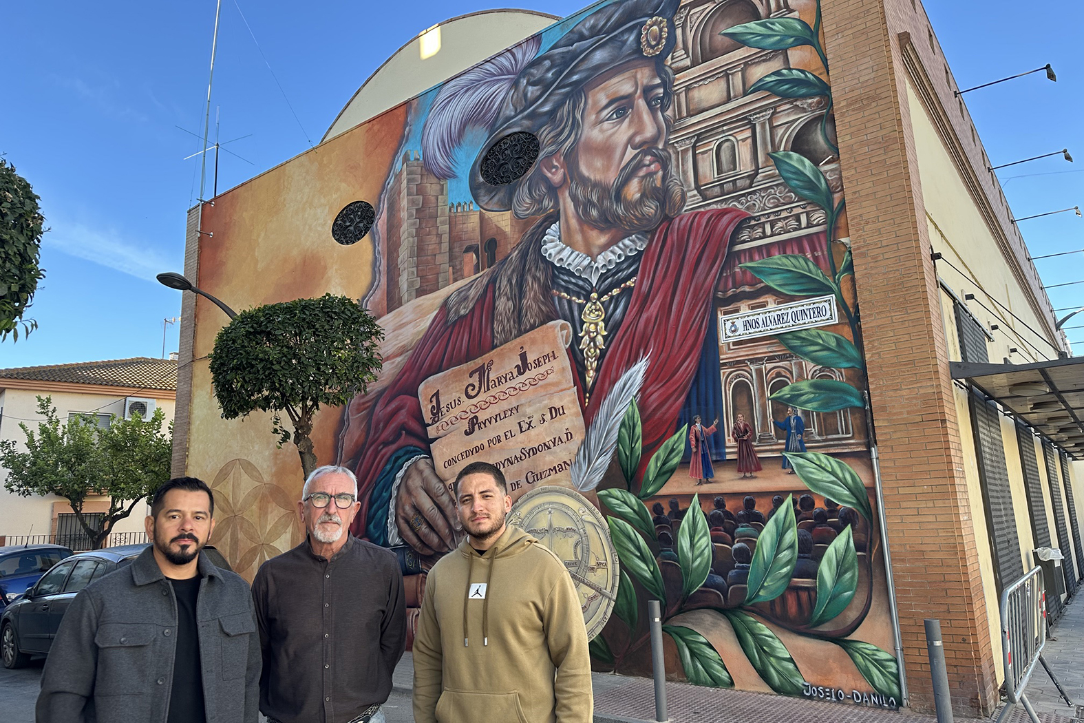 Imagen de la noticia: San Juan del Puerto estrena un mural sobre su fundador en el Teatro Municipal