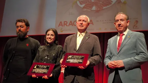 Imagen de la noticia: Aracena cierra su Feria del Jamón con 2.200 participantes en el sorteo