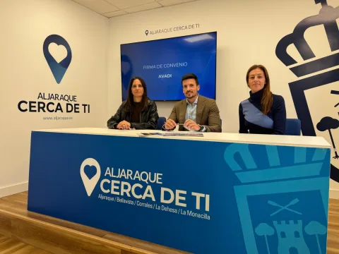 Imagen de la noticia: Aljaraque renueva su apoyo a AVADI y al Economato de Resurgir
